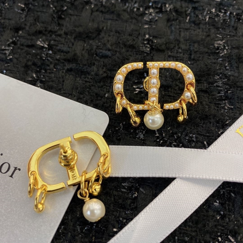 chr1st1an D10r earrings